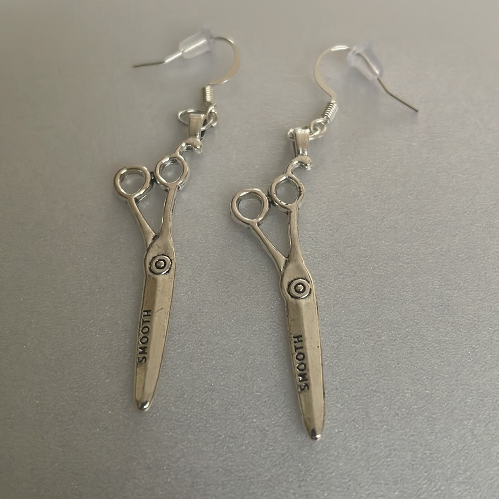 Scissors earrings new - Picture 2 of 3